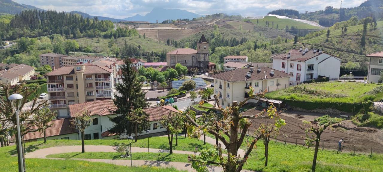 Espacioso apartamento en el corazon del Pais Vasco Mallavia Exterior foto